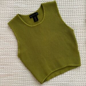 💚HOUSE OF HARLOW RIBBED CROP TOP